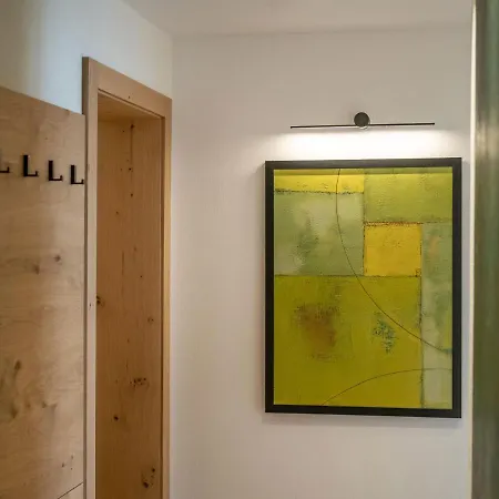 Alma Apartment *